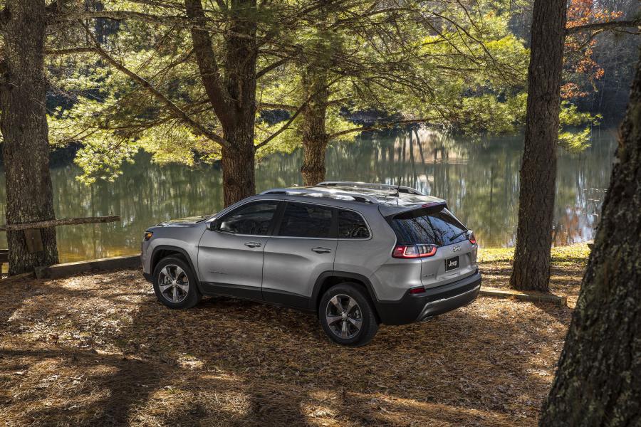  Jeep Cherokee Limited (KL) 2018 года  (NA) (фото 20 из 41)